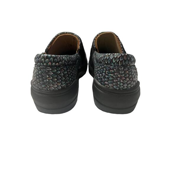 Womens Nurse Mates Cally Moonlit Mermaid Clogs NWT - Picture 2 of 8